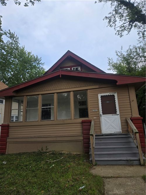 4153 E 136th St, Cleveland, OH, 44105-5505 | Card Image