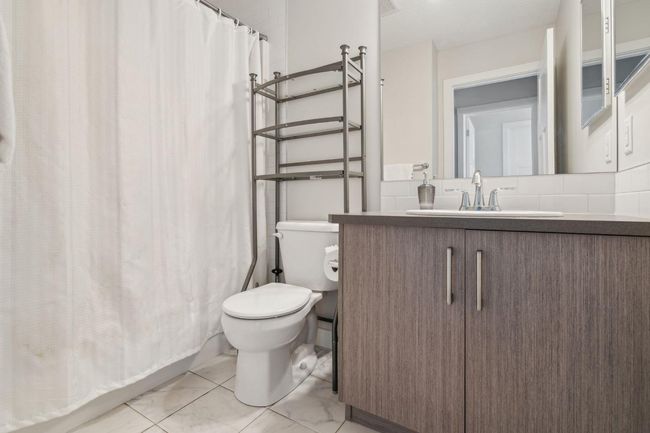 35 Sage Bluff Heights Nw, Home with 3 bedrooms, 3 bathrooms and 2 parking in Calgary AB | Image 24