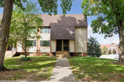 1627 Christie Pl, Saint Paul, MN, 55106-1312 | Card Image
