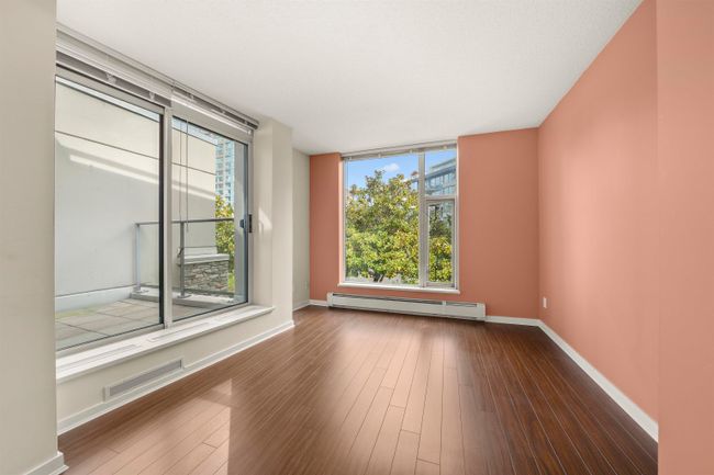 237 - 188 Keefer Place, Townhouse with 2 bedrooms, 2 bathrooms and 1 parking in Vancouver BC | Image 28