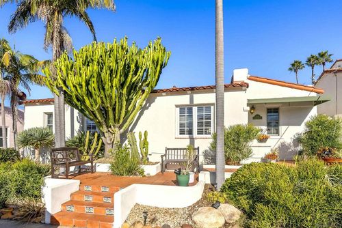 552 Fern Gln, La Jolla, CA, 92037-5416 | Card Image