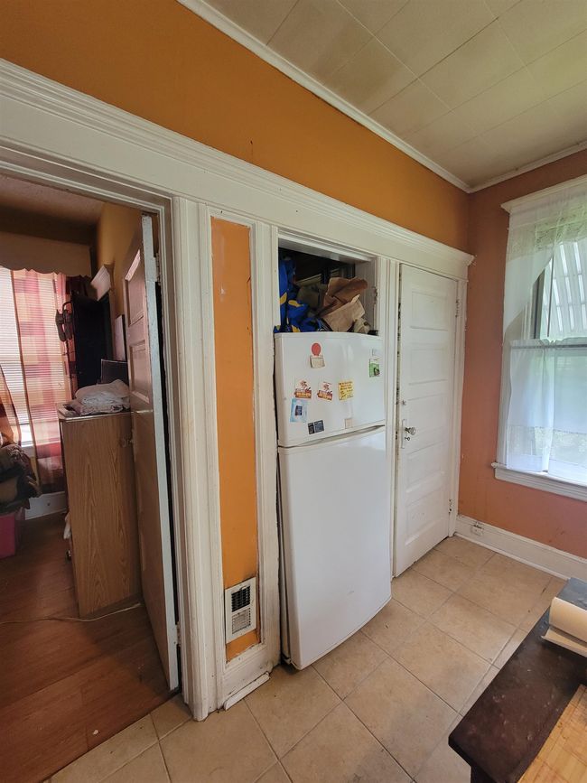 25 Dwight St, Home with 0 bedrooms, 2 bathrooms and null parking in Jersey City NJ | Image 19