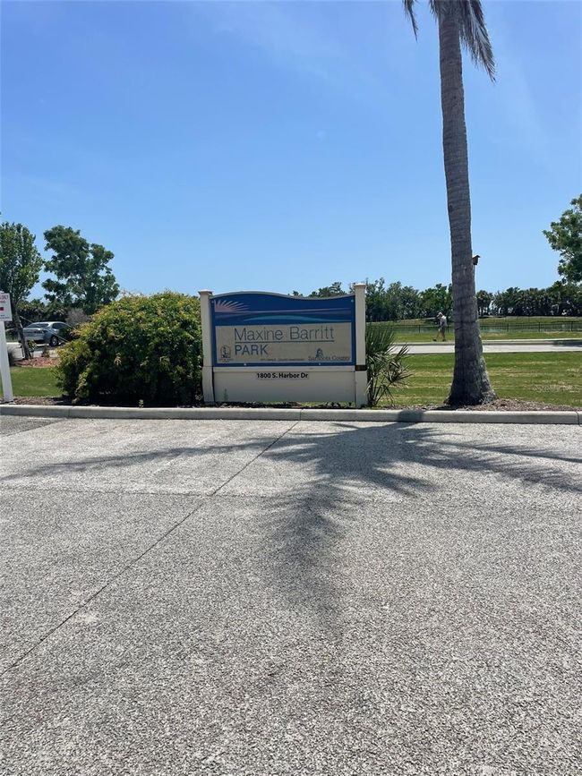 1060 - 1060 Cockrill St, House other with 2 bedrooms, 2 bathrooms and null parking in VENICE FL | Image 61