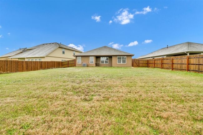 11324 Malta Dr, House other with 3 bedrooms, 2 bathrooms and 2 parking in Manor TX | Image 20