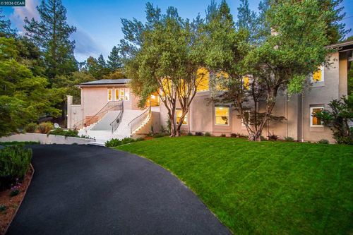 1006 Howard Hills Rd, Lafayette, CA, 94549-2929 | Card Image