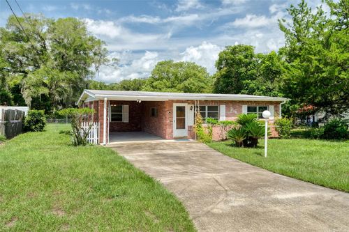 810 Margaret St, Deland, FL, 32720-6677 | Card Image