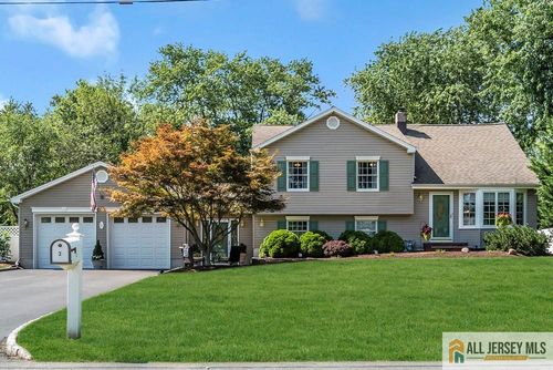 2 Gail Road, Hillsborough, NJ, 08844 | Card Image