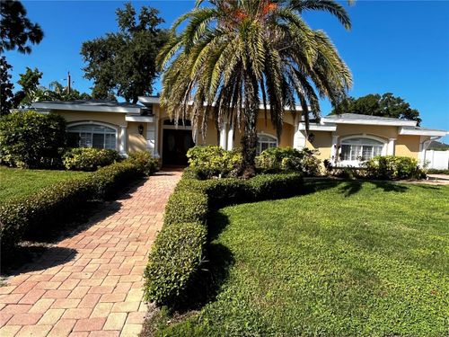 601 Palm Ave, BELLEAIR, FL, 33756-1518 | Card Image
