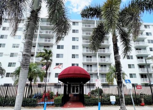 apt-103-1251 Ne 108th St, Miami, FL, 33161-7333 | Card Image