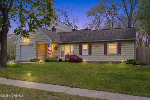 5 Chestnut Way Cir, Barnegat, NJ, 08005-2016 | Card Image