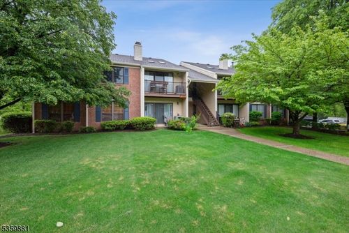 218 Irving Pl, Basking Ridge, NJ, 07920-3087 | Card Image