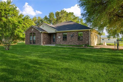 2272 Highway 105 E, Liberty, TX, 77575-3497 | Card Image