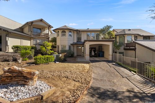 105 E Tapatio Dr, Boerne, TX, 78006 | Card Image
