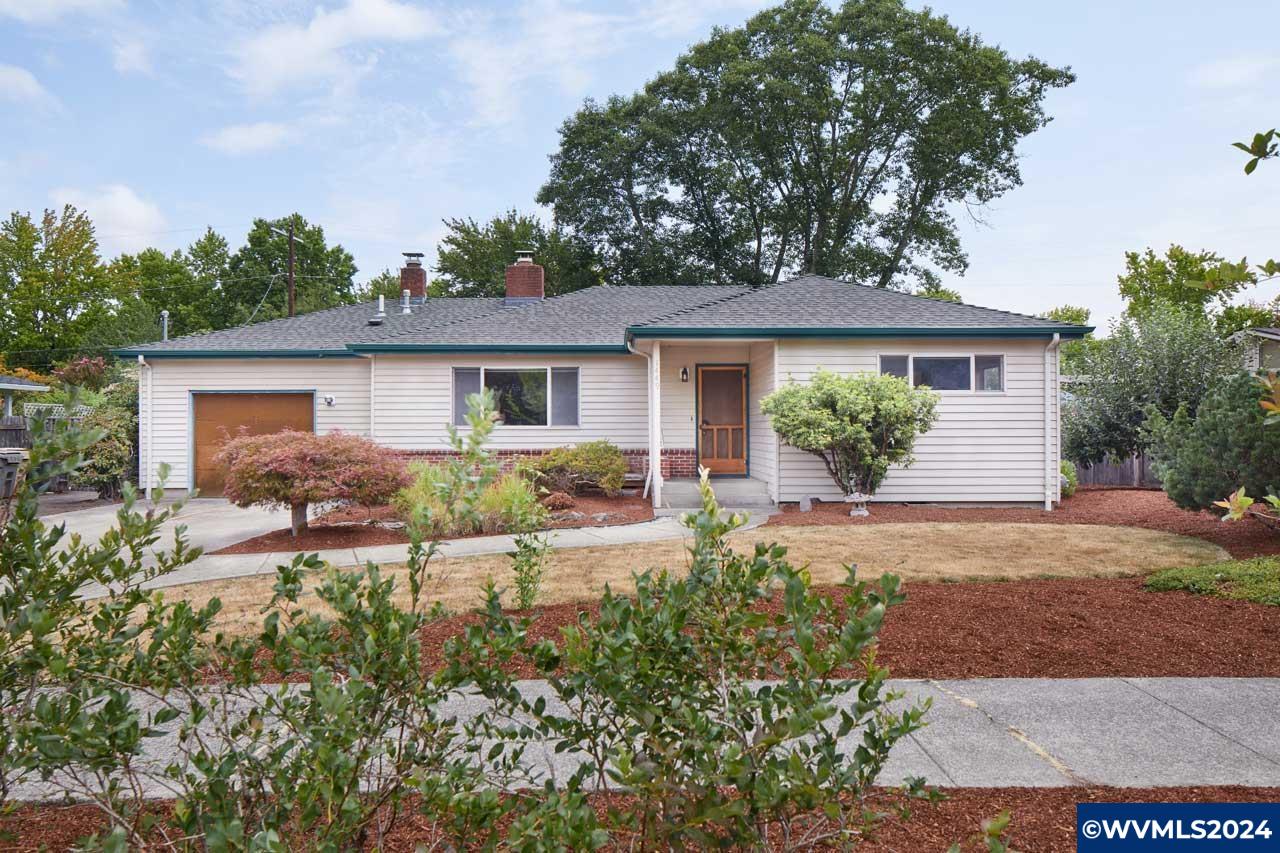 Dixon St, Corvallis, OR 97330