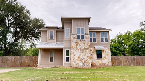 1102 Milner Dr, College Station, TX, 77840-2424 | Card Image