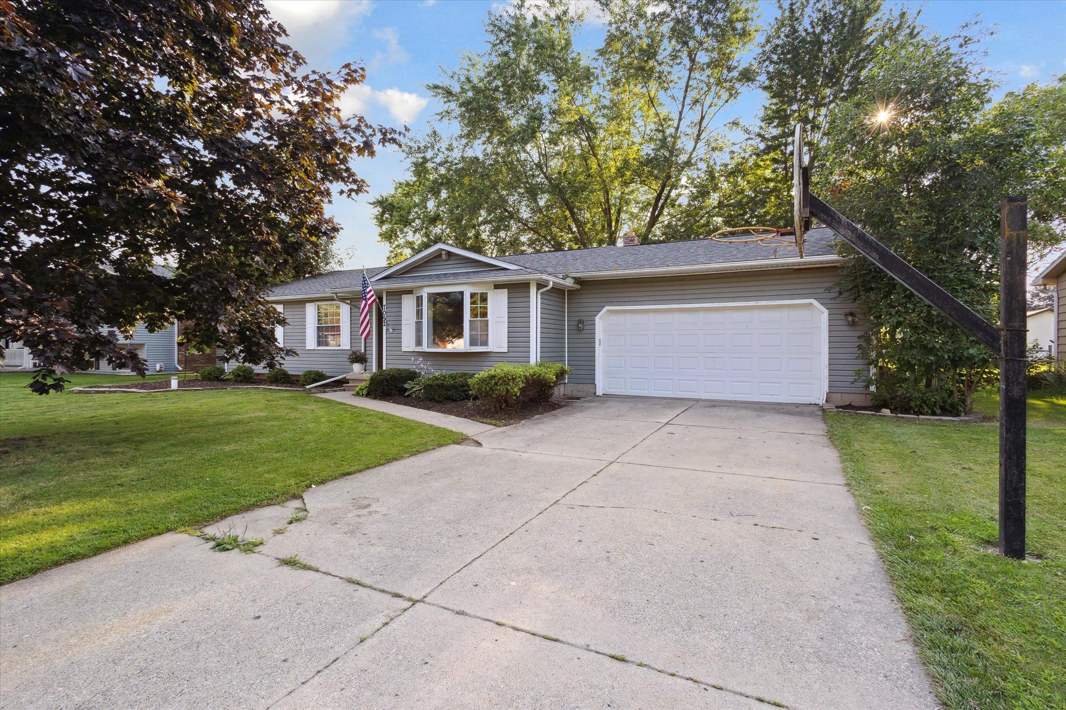 Fairgrove Dr, Swartz Creek, MI 48473