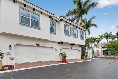 3106 Waterside Cir, Boynton Beach, FL, 33435-6404 | Card Image