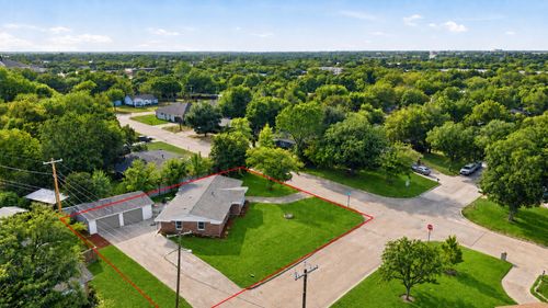 400 Hillcrest St, Mansfield, TX, 76063-2116 | Card Image