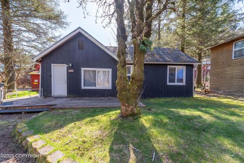 936 Freeman St, Ketchikan, AK, 99901-6509 | Card Image