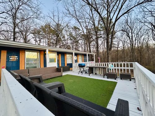 81 E Lakeshore Dr, Cherokee Village, AR, 72529-4207 | Card Image