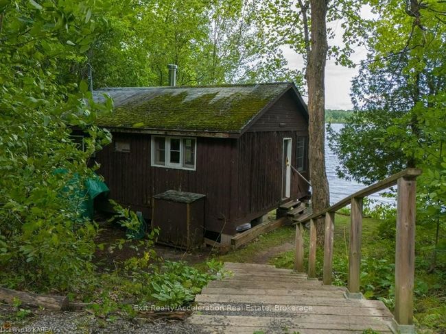 1020 Coutlee Point Lane, House other with 2 bedrooms, 1 bathrooms and 3 parking in Sharbot Lake ON | Image 18
