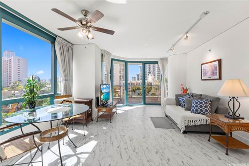 906-1888 Kalakaua Ave, Honolulu, HI, 96815-1530 | Card Image