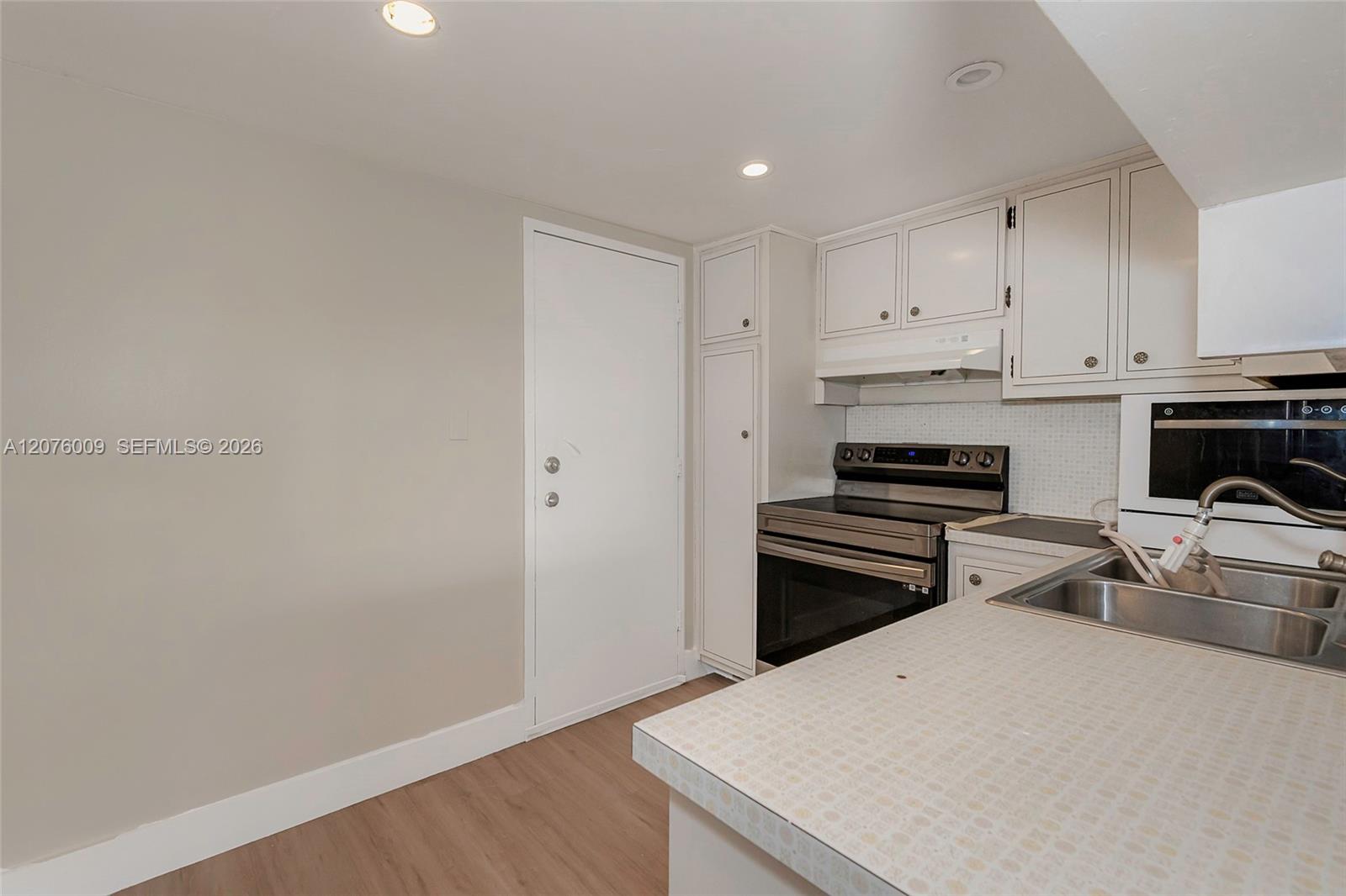 Residential Lease in Miami 4