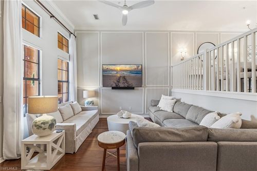 8612-11901 Izarra Way, FORT MYERS, FL, 33912-8913 | Card Image