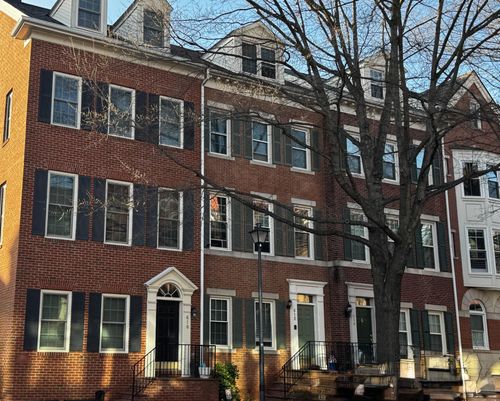 612 N Pitt St, ALEXANDRIA, VA, 22314-1906 | Card Image