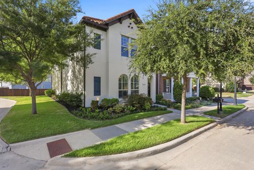 527 Sandy Ln, Flower Mound, TX, 75022-4508 | Card Image
