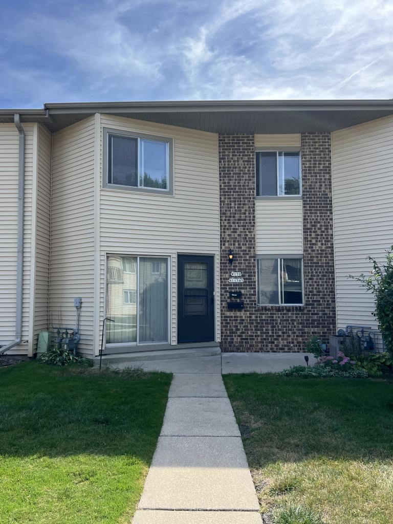 Armada Dr, Germantown, WI 53022