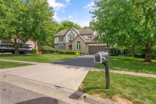 13042 Heatherstone Cir, Pickerington, OH, 43147-9050 | Card Image