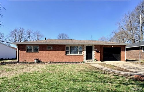 3121 Edgewood Ave, Granite City, IL, 62040-5124 | Card Image