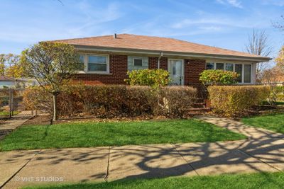 3825 Main Street, House other with 3 bedrooms, 2 bathrooms and 2 parking in Skokie IL | Image 1