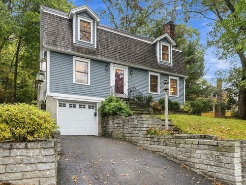 28 Ledgelawn Ave, Lexington, MA, 02420 | Card Image