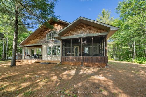 1176 Mccomb Point Dr, Dorset, ON, P0A1E0 | Card Image