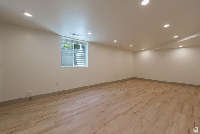 286 E 870 N, House other with 5 bedrooms, 4 bathrooms and 5 parking in Logan UT | Image 23