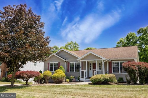 104 Lloyds Rd, WINCHESTER, VA, 22602-7639 | Card Image