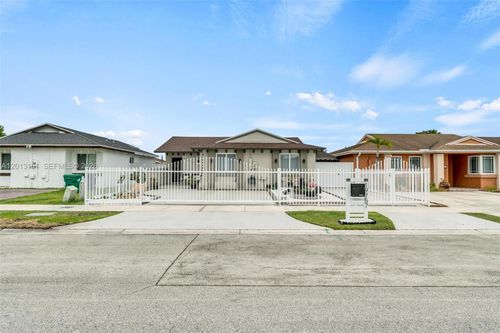 19757 Sw 124th Ave, Miami, FL, 33177-4958 | Card Image
