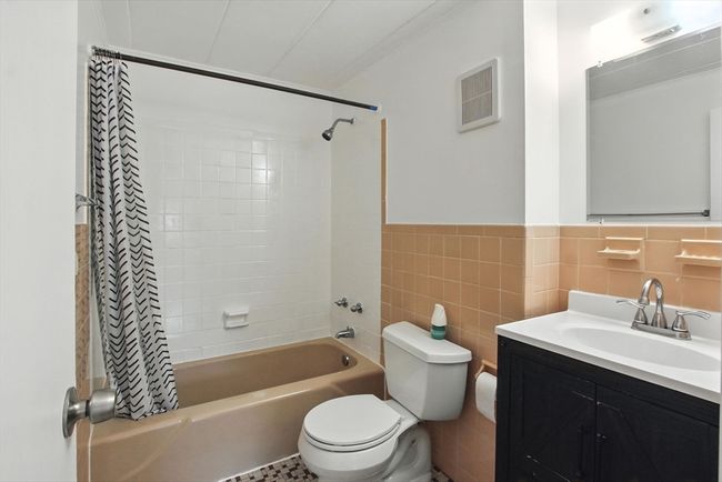 APT-2F - 18 Nelson Dr, Condo with 2 bedrooms, 1 bathrooms and 2 parking in Randolph MA | Image 30
