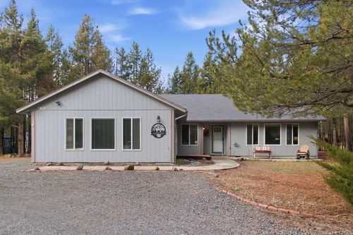 55075 Lazy River Dr, Bend, OR, 97707-2538 | Card Image
