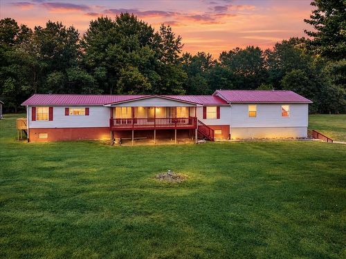 5308 Thornspring Road, Pulaski, VA, 24301 | Card Image