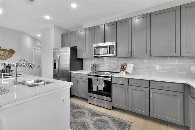 B1 - 55 Gardner Dr, Condo with 2 bedrooms, 2 bathrooms and null parking in Hilton Head Island SC | Image 18