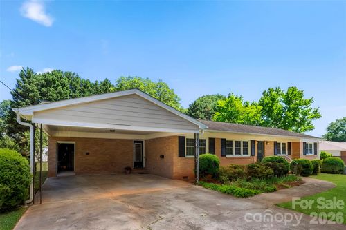 3342 Gardner Park Dr, Gastonia, NC, 28054-4943 | Card Image