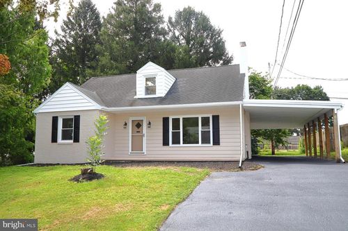 1530 Ridgeview Ave, LANCASTER, PA, 17603-4510 | Card Image