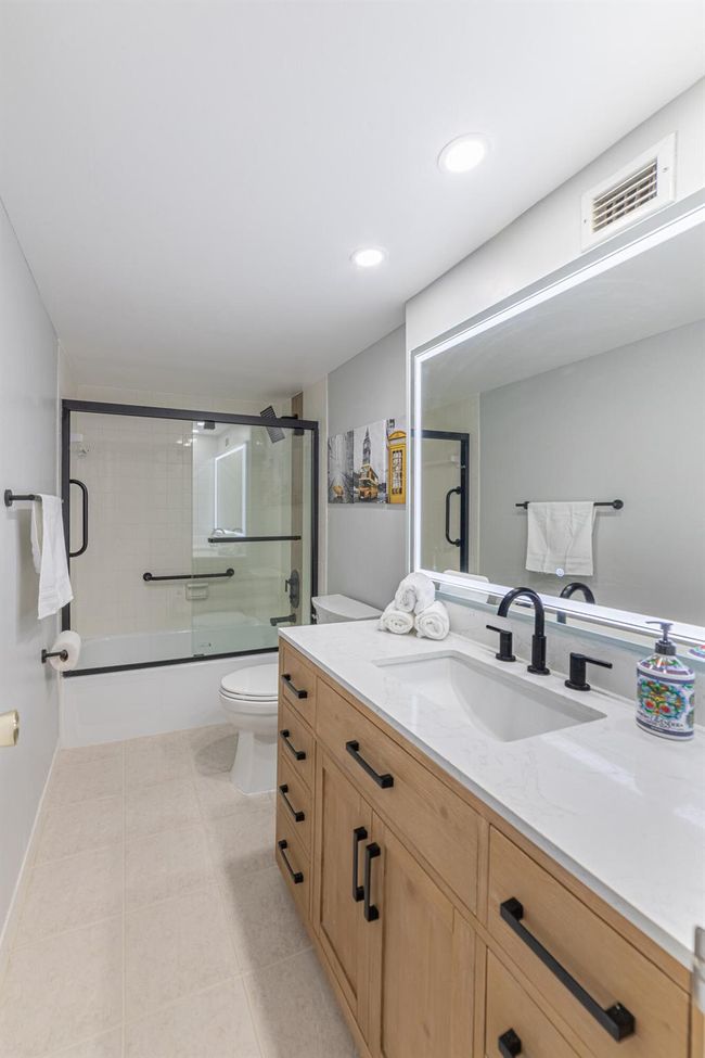 APT-401 - 3450 S Ocean Blvd, Condo with 2 bedrooms, 2 bathrooms and null parking in Palm Beach FL | Image 27