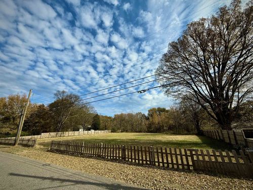 3520 Cook Rd, Memphis, TN, 38109-3400 | Card Image