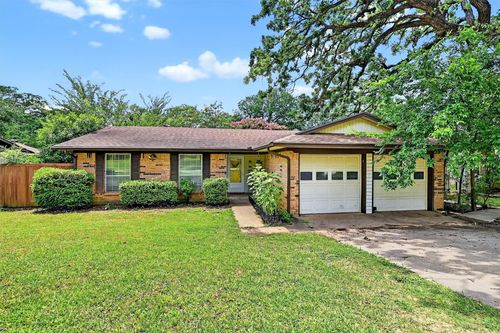813 Glen Key St, Denison, TX, 75020-4036 | Card Image