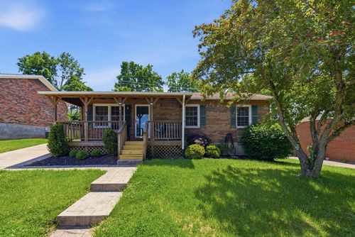 121 Rolling Acres Dr, Nicholasville, KY, 40356-1346 | Card Image