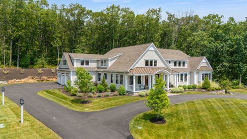 16 Lavender Ln, Windham, NH, 03087-2322 | Card Image